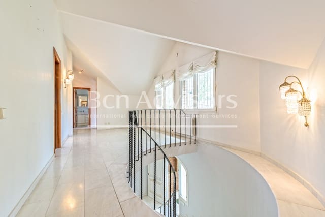 5 bedroom Villa for sale in Sant Gervasi - La Bonanova, Barcelona city with pool - € 5,600,000 (Ref: 9390571)