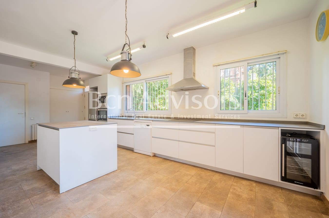 Chalet de 5 habitaciones en Barcelona ciudad en venta con piscina - 5.600.000 € (Ref: 9390571)