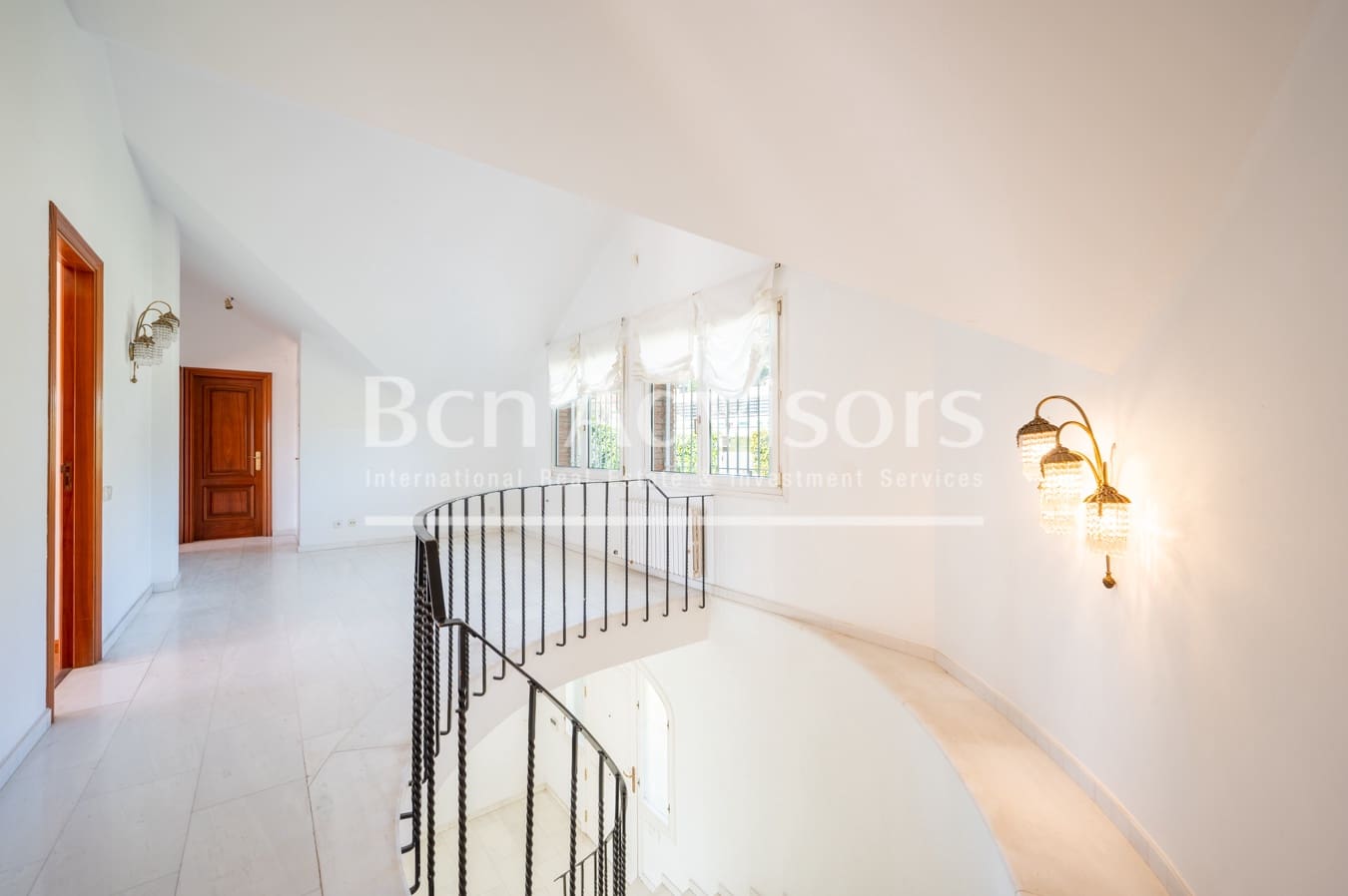 Chalet de 5 habitaciones en Barcelona ciudad en venta con piscina - 5.600.000 € (Ref: 9390571)