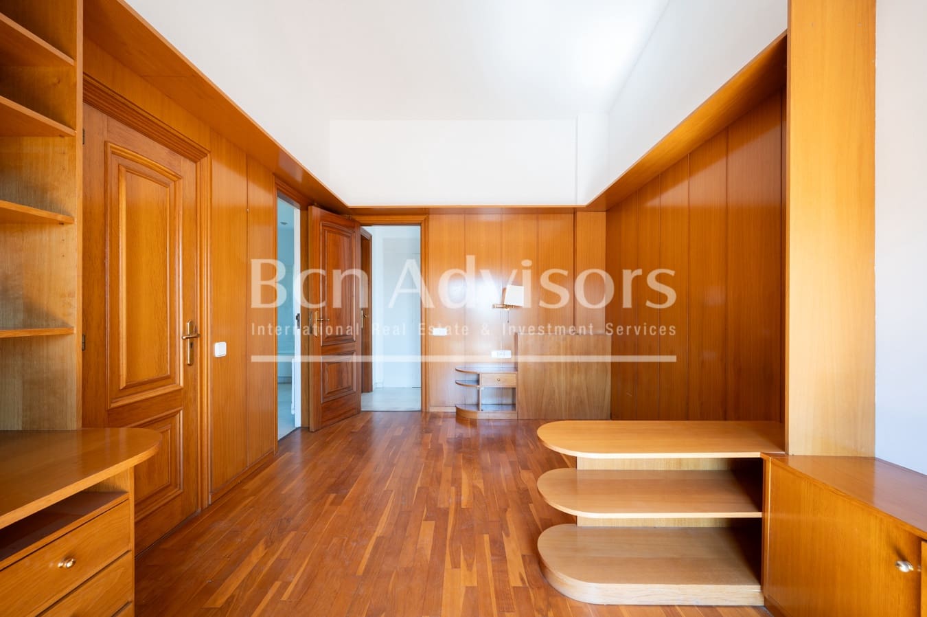 Chalet de 5 habitaciones en Barcelona ciudad en venta con piscina - 5.600.000 € (Ref: 9390571)