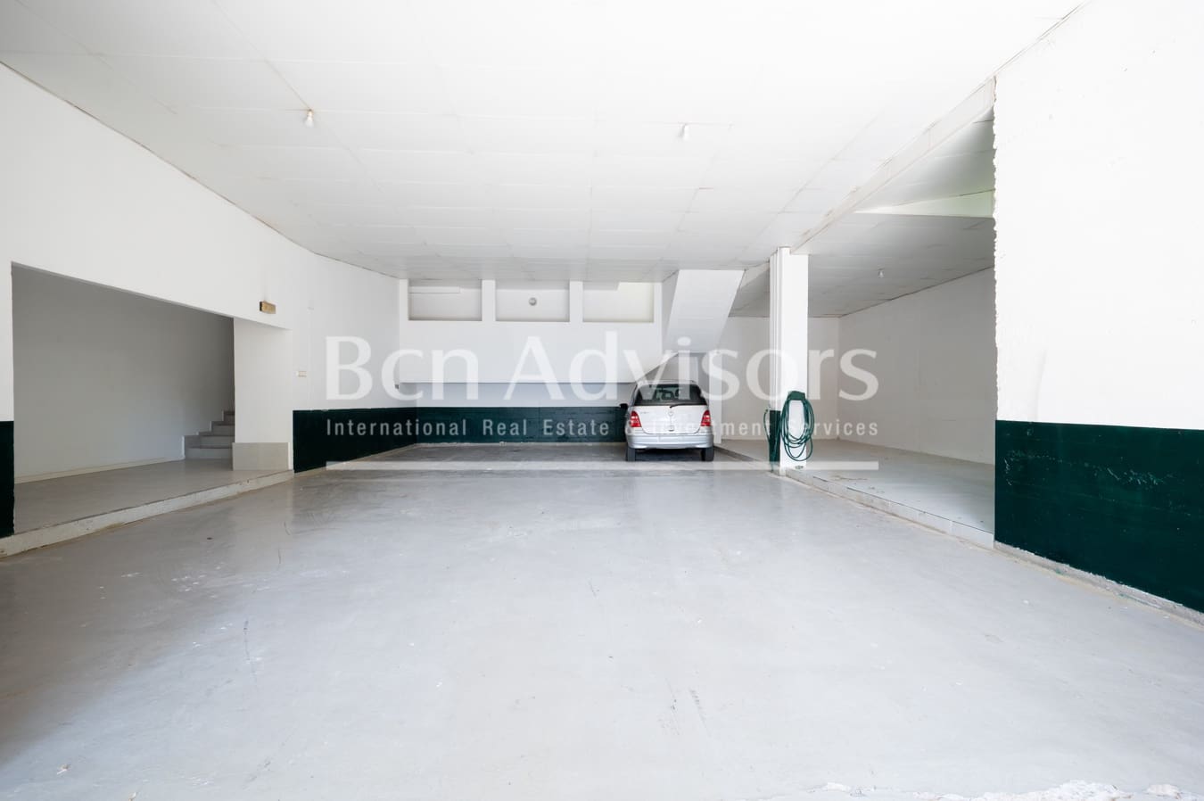 Chalet de 5 habitaciones en Barcelona ciudad en venta con piscina - 5.600.000 € (Ref: 9390571)