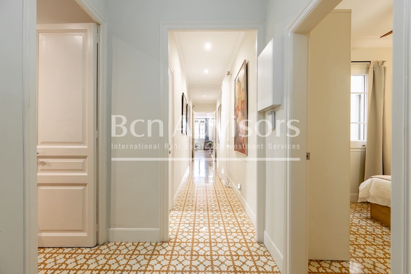 3 makuuhuone Kattohuoneisto myytävänä paikassa Barcelona kaupunki - 695 000 € (Ref: 9398287)