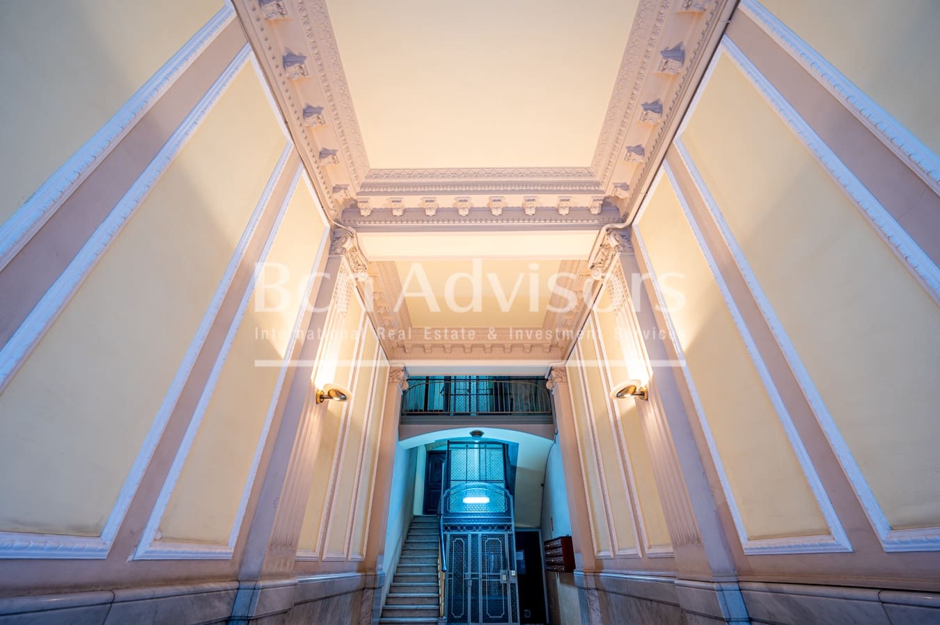 3 makuuhuone Kattohuoneisto myytävänä paikassa Barcelona kaupunki - 695 000 € (Ref: 9398287)