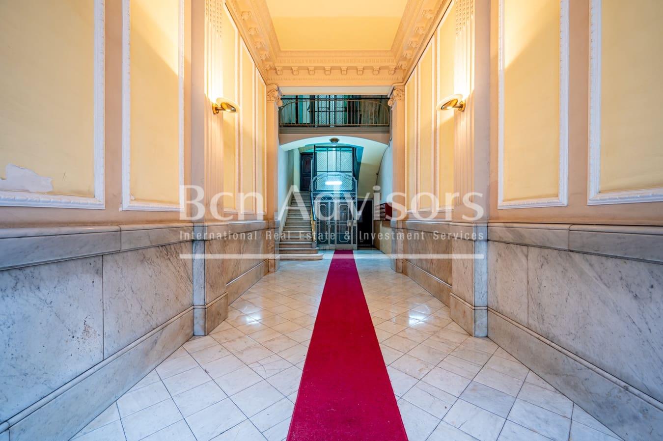 3 makuuhuone Kattohuoneisto myytävänä paikassa Barcelona kaupunki - 695 000 € (Ref: 9398287)