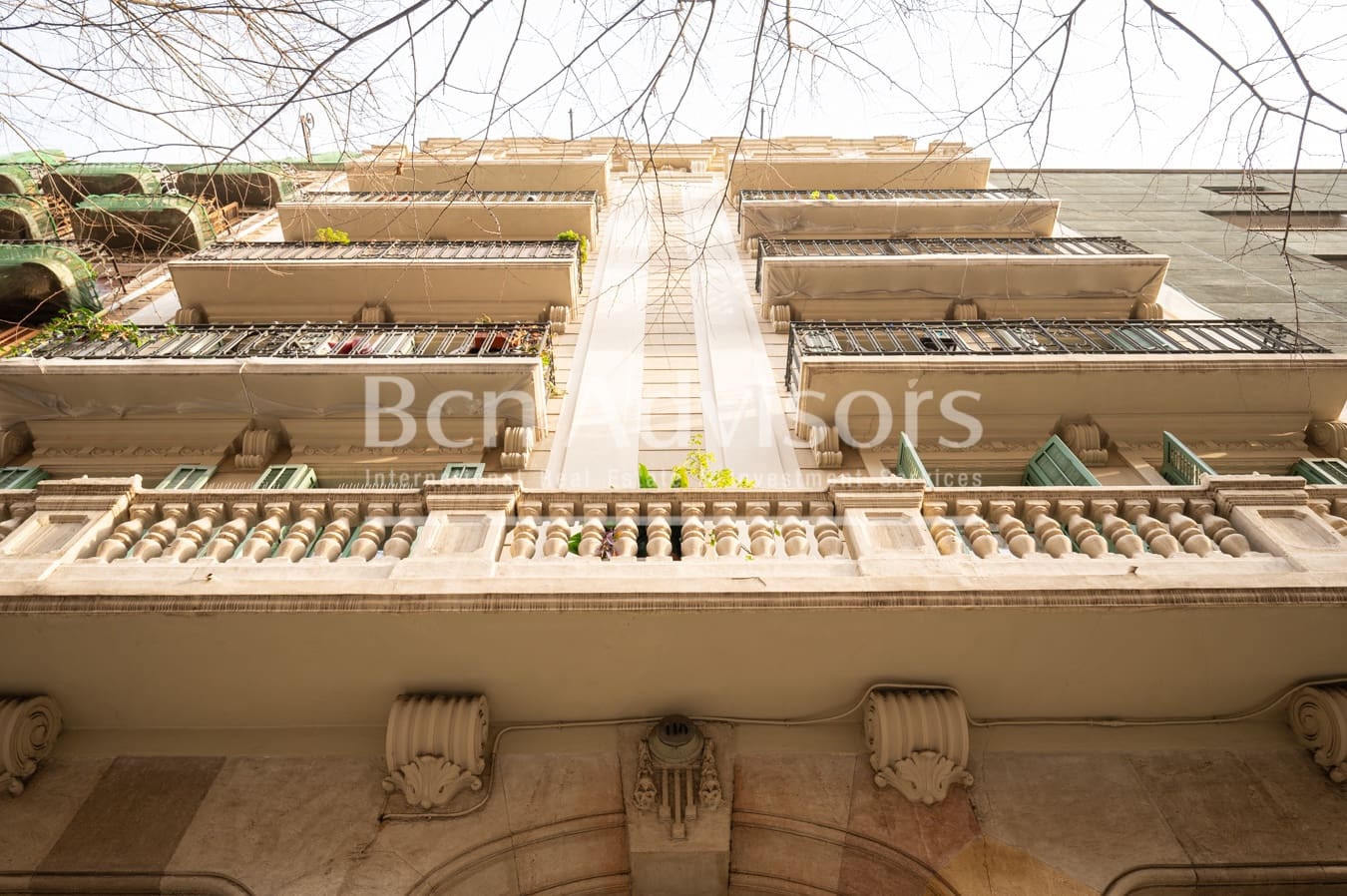 3 makuuhuone Kattohuoneisto myytävänä paikassa Barcelona kaupunki - 695 000 € (Ref: 9398287)