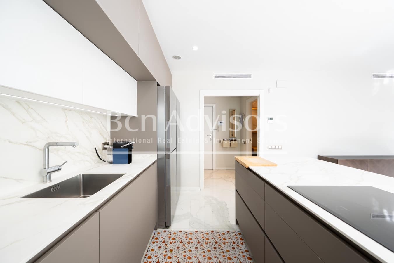 3 sypialnia Apartament na sprzedaż w Miasto Barcelona z garażem - 1 475 000 € (Ref: 9398288)