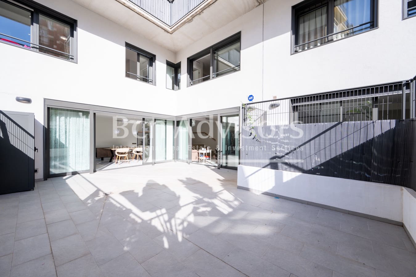 3 sypialnia Apartament na sprzedaż w Miasto Barcelona z garażem - 1 475 000 € (Ref: 9398288)