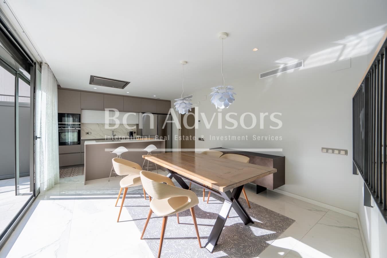 3 sypialnia Apartament na sprzedaż w Miasto Barcelona z garażem - 1 475 000 € (Ref: 9398288)