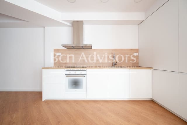 2 soveværelse Lejlighed til salg i L'Antiga Esquerra de L'Eixample, Barcelona by med garage - € 700.000 (Ref: 9400827)