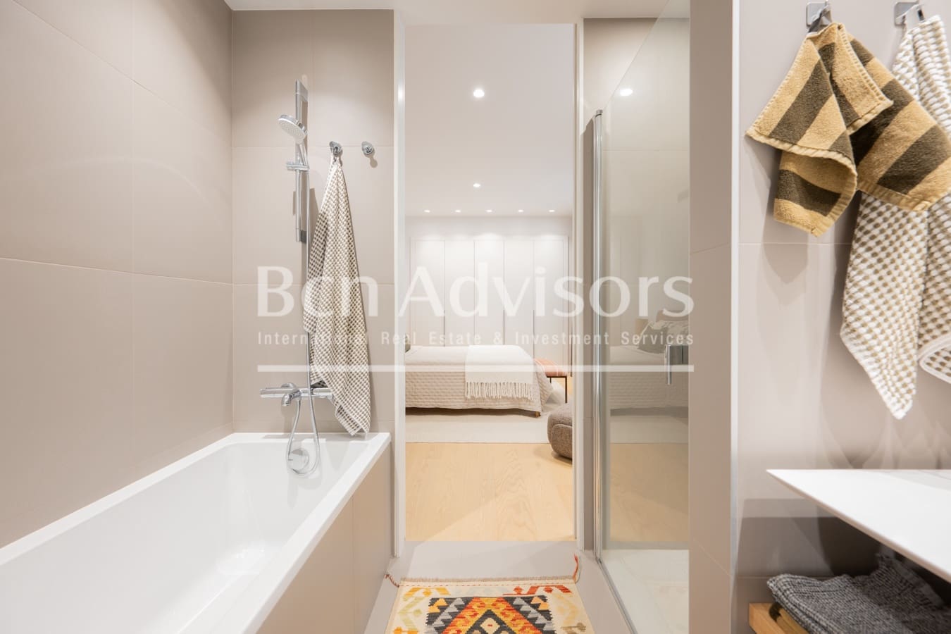 3 sovrum Lägenhet till salu i Barcelona stad med garage - 1 190 000 € (Ref: 9406418)