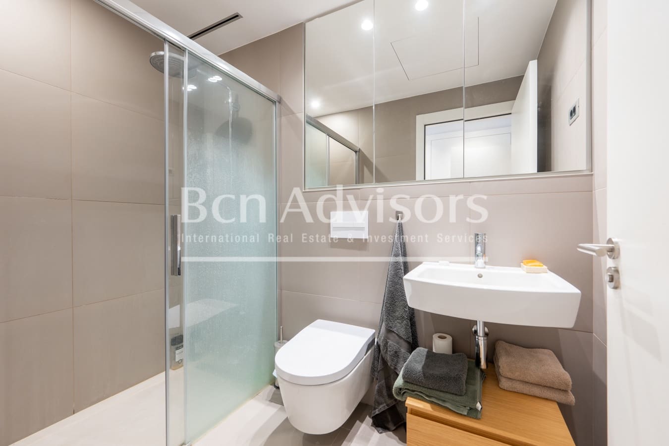 3 sovrum Lägenhet till salu i Barcelona stad med garage - 1 190 000 € (Ref: 9406418)