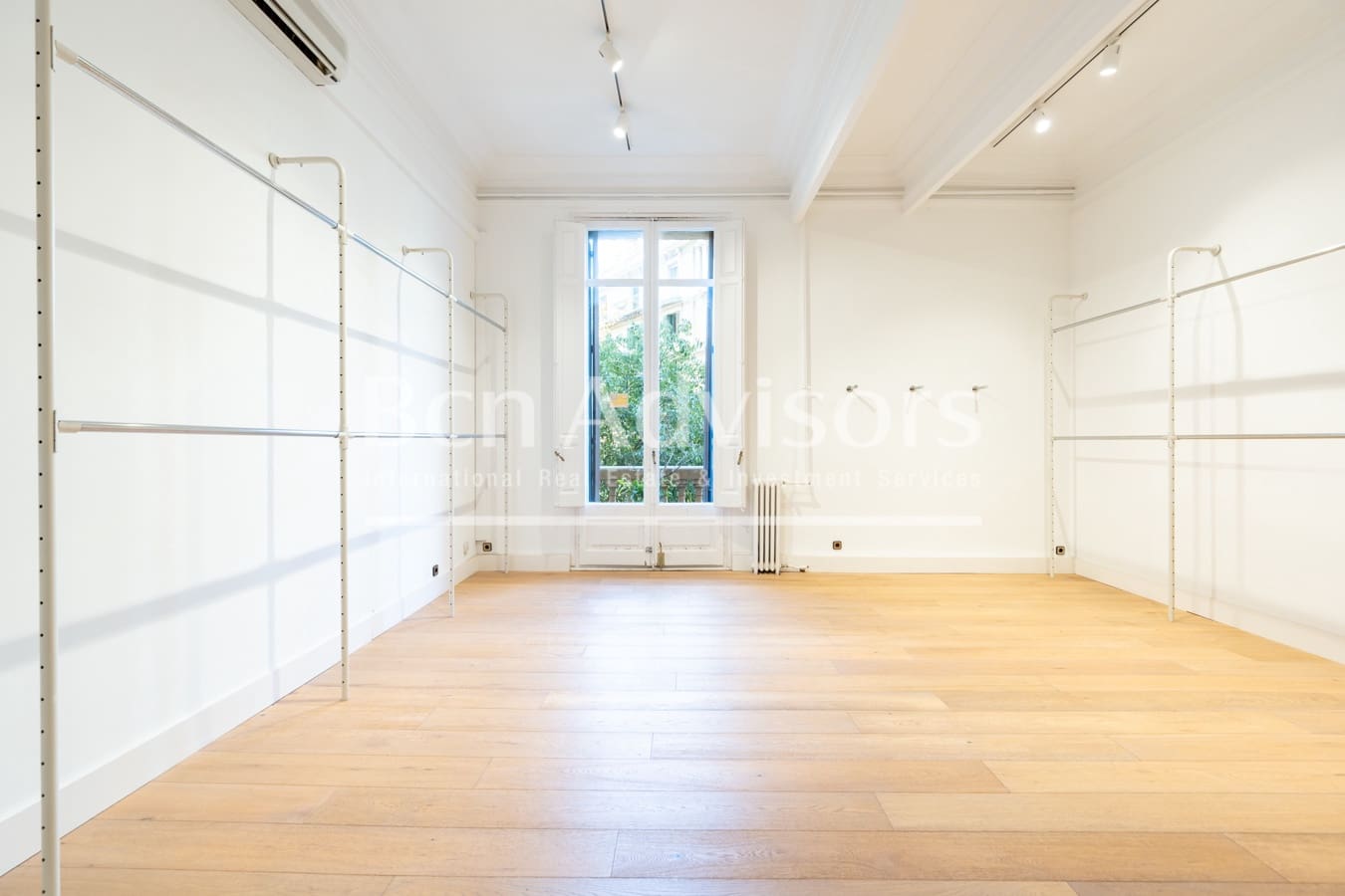 6 soveværelse Lejlighed til salg i Barcelona by - € 1.800.000 (Ref: 9406419)