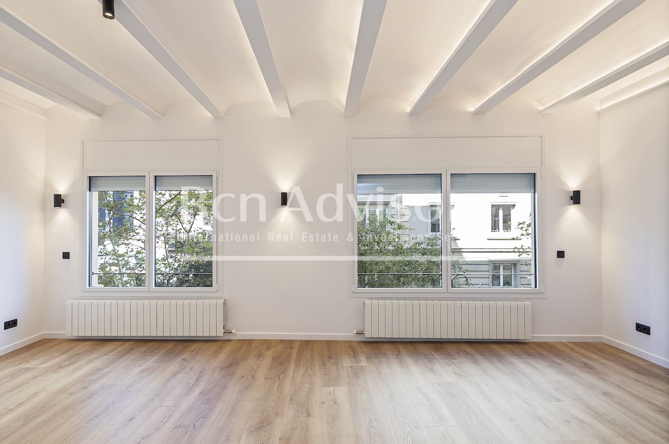 3 soveværelse Lejlighed til salg i Barcelona by - € 1.250.000 (Ref: 9410787)