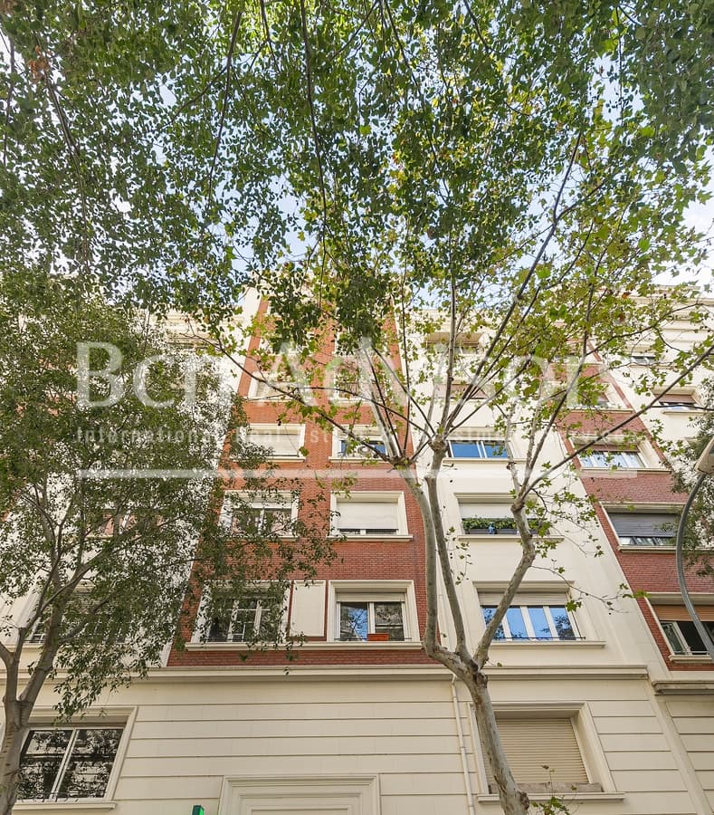 3 soveværelse Lejlighed til salg i Barcelona by - € 1.250.000 (Ref: 9410787)