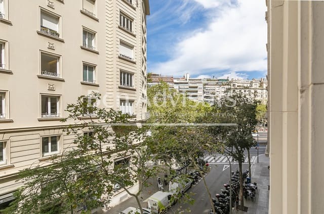 3 soveværelse Lejlighed til salg i Les Corts, Barcelona by - € 1.250.000 (Ref: 9410787)