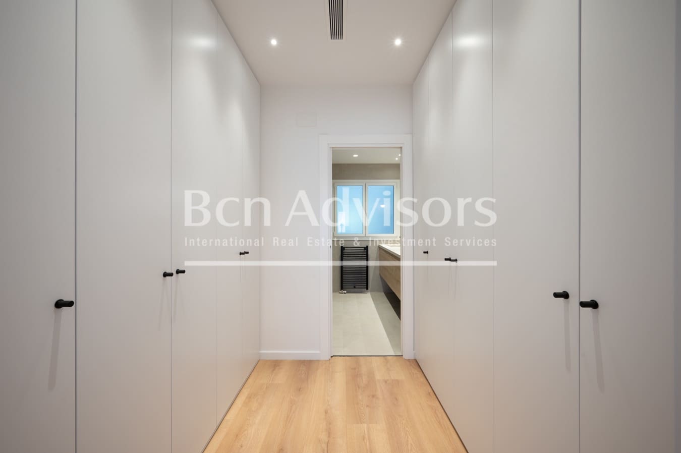 3 bedroom Apartment for sale in Barcelona city - € 1,250,000 (Ref: 9410787)