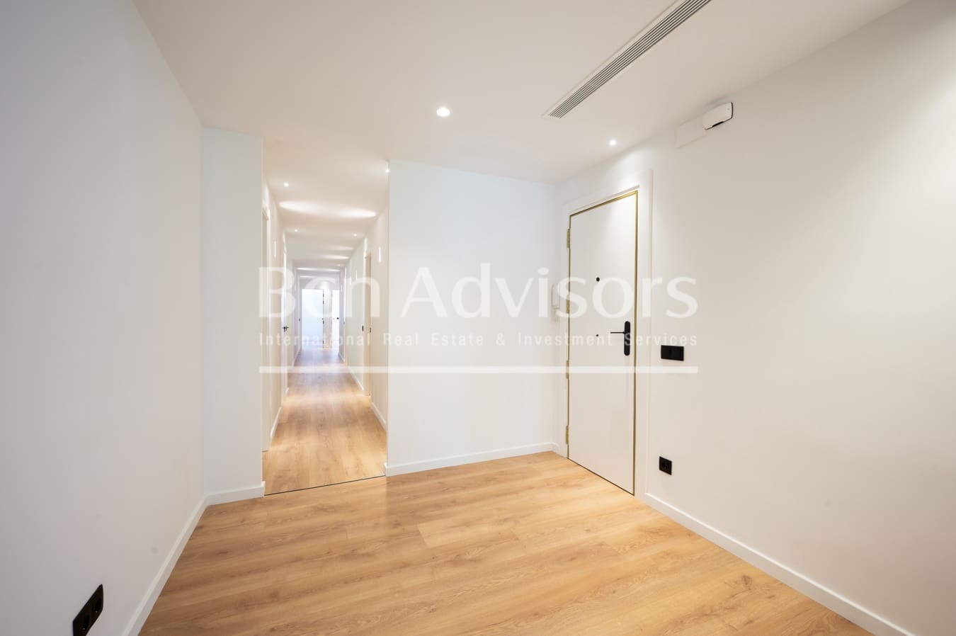 3 bedroom Apartment for sale in Barcelona city - € 1,250,000 (Ref: 9410787)