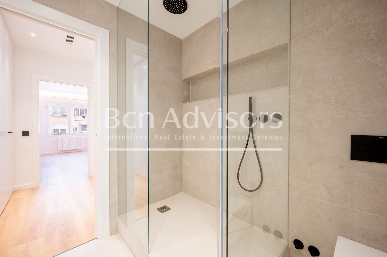 3 bedroom Apartment for sale in Barcelona city - € 1,250,000 (Ref: 9410787)