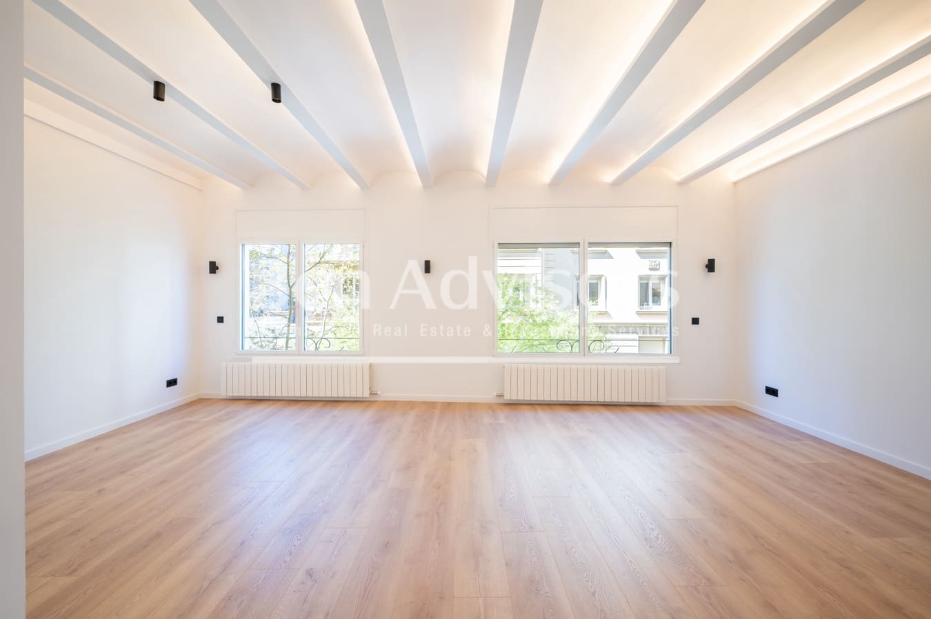 3 bedroom Apartment for sale in Barcelona city - € 1,250,000 (Ref: 9410787)