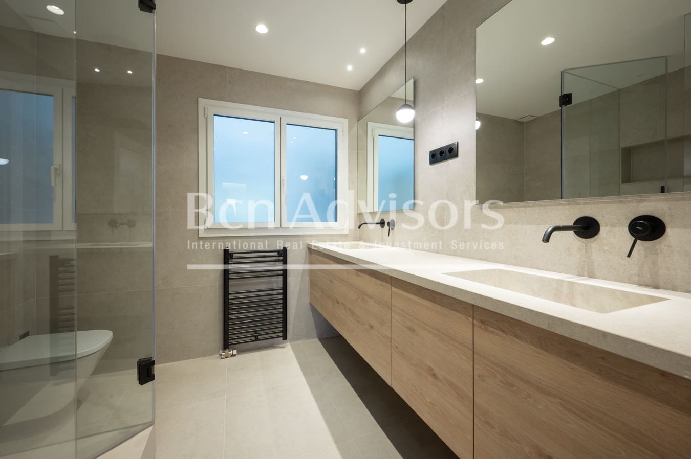 3 bedroom Apartment for sale in Barcelona city - € 1,250,000 (Ref: 9410787)