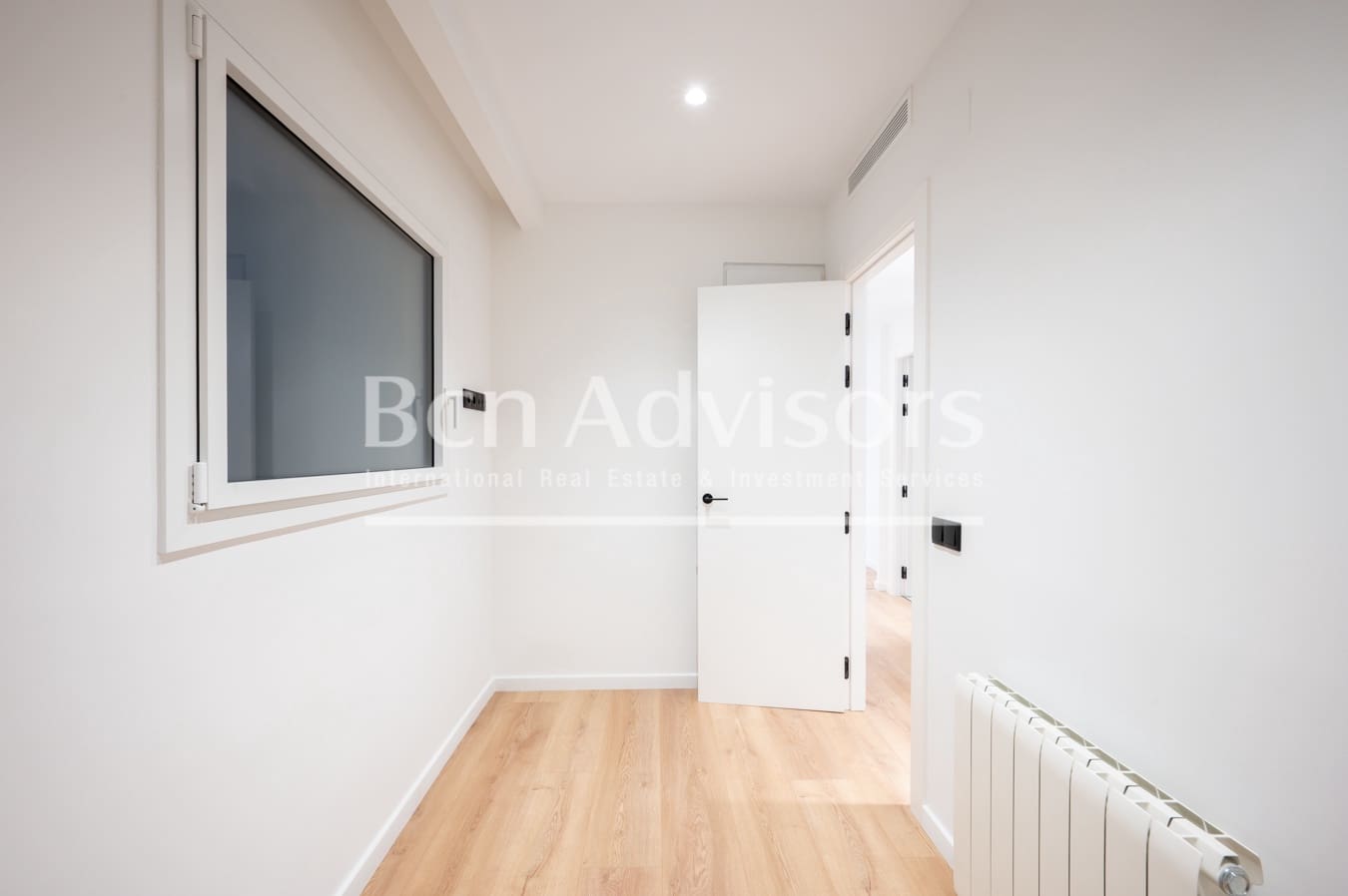 3 bedroom Apartment for sale in Barcelona city - € 1,250,000 (Ref: 9410787)