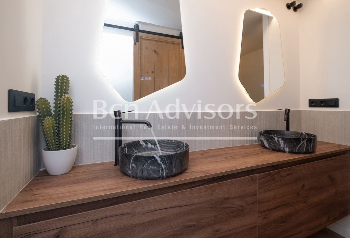 3 soveværelse Lejlighed til salg i Barcelona by med garage - € 998.000 (Ref: 9413858)