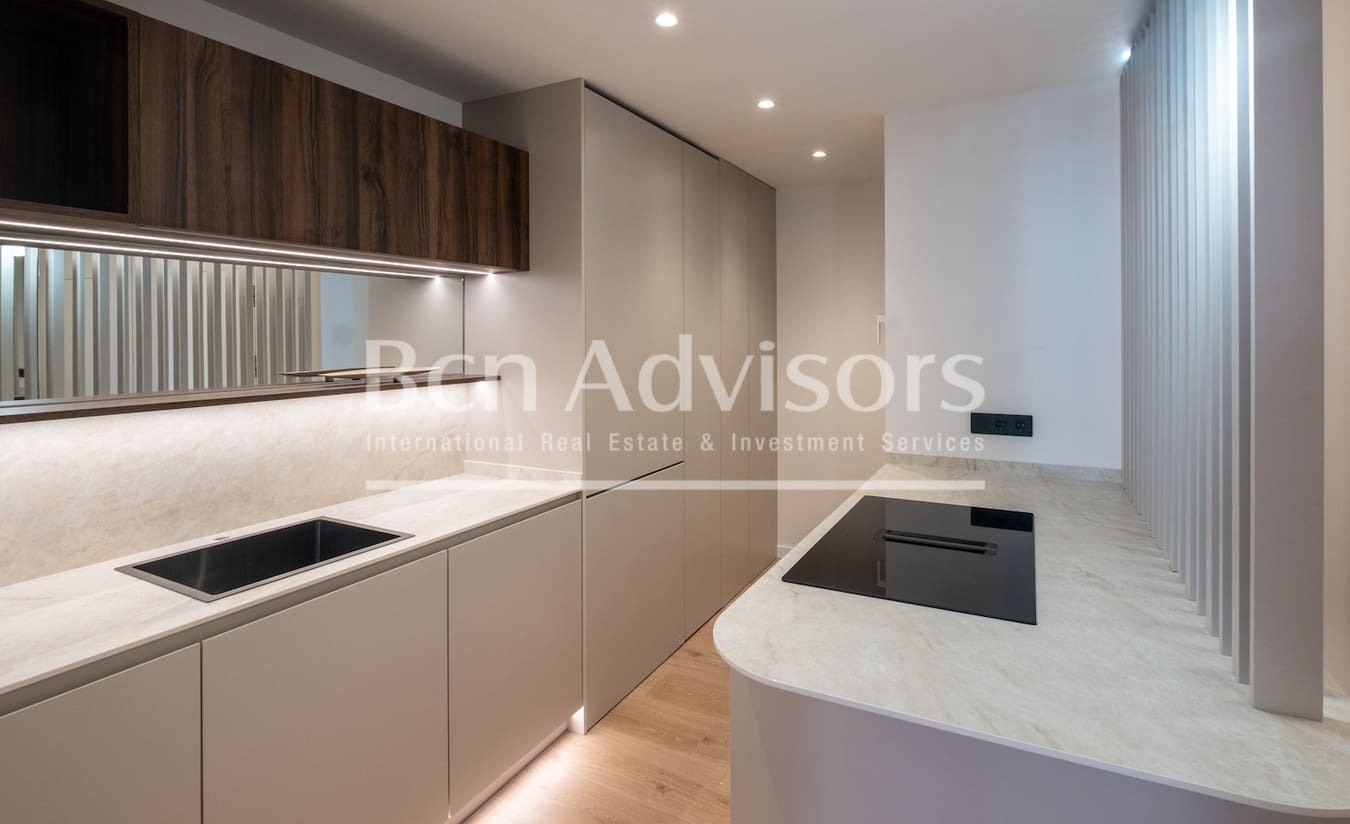 3 soveværelse Lejlighed til salg i Barcelona by med garage - € 998.000 (Ref: 9413858)