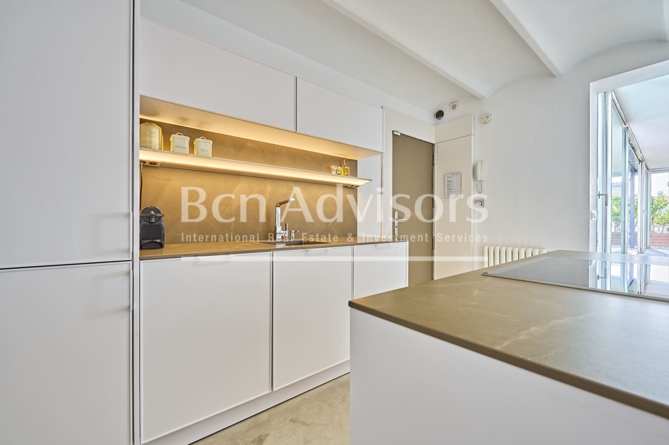 2 bedroom Penthouse for sale in Barcelona city - € 1,390,000 (Ref: 9413859)
