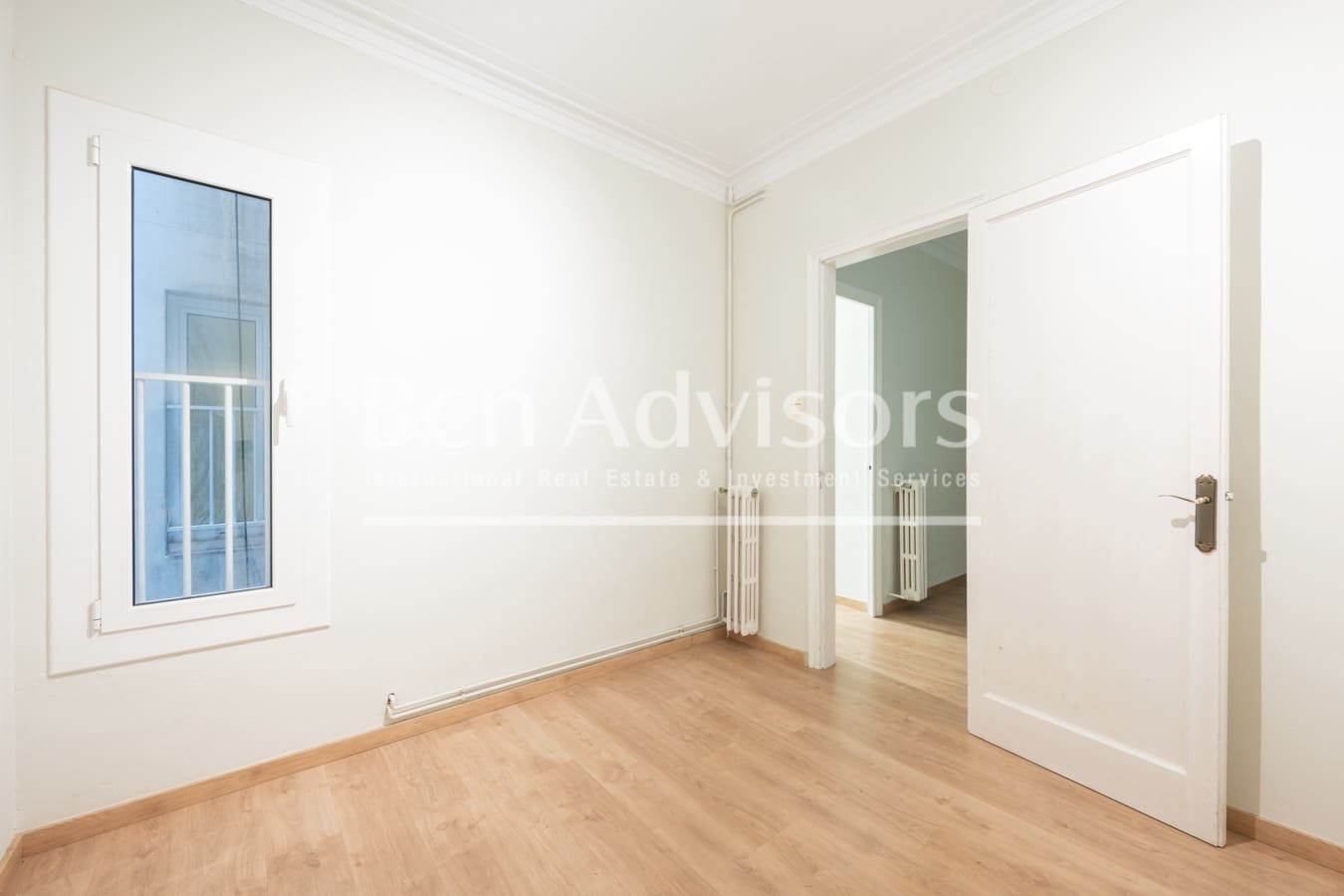 4 bedroom Apartment for sale in Barcelona city - € 770,000 (Ref: 9415689)