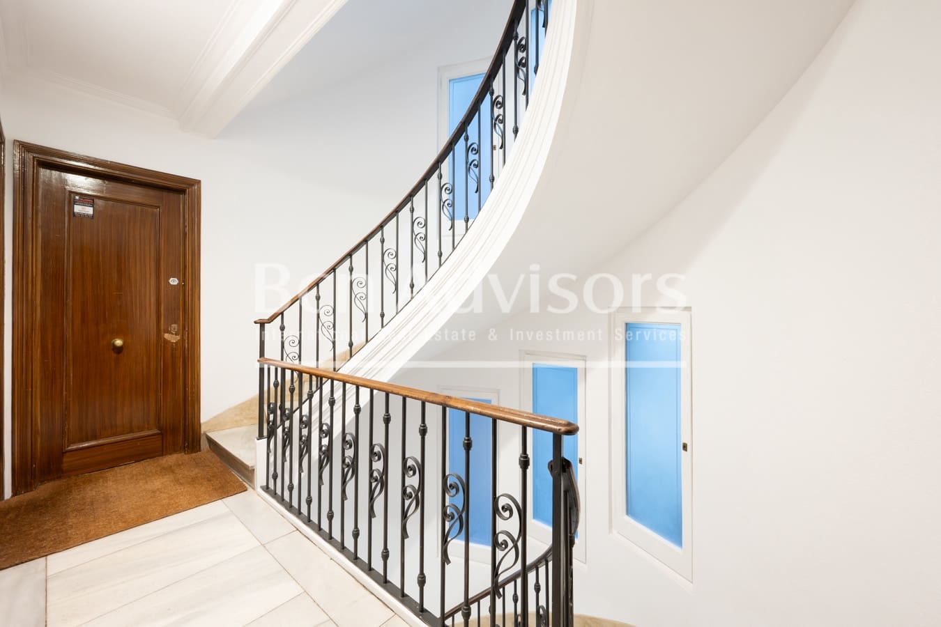 4 bedroom Apartment for sale in Barcelona city - € 770,000 (Ref: 9415689)