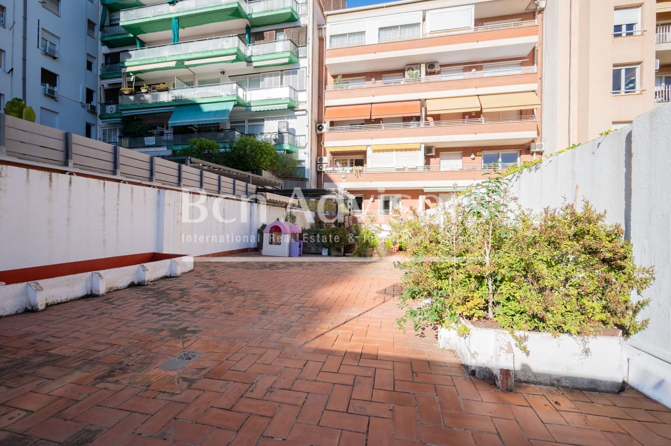 4 makuuhuone Huoneisto myytävänä paikassa Barcelona kaupunki mukana 
autotalli - 985 000 € (Ref: 9426990)