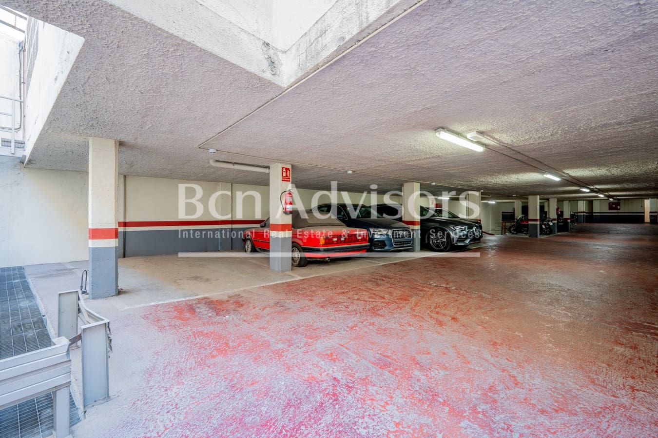 4 makuuhuone Huoneisto myytävänä paikassa Barcelona kaupunki mukana 
autotalli - 985 000 € (Ref: 9426990)