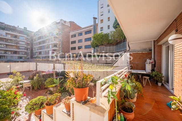 4 soverom Leilighet til salgs i L'Antiga Esquerra de L'Eixample, Barcelona by med garasje - € 985 000 (Ref: 9426990)