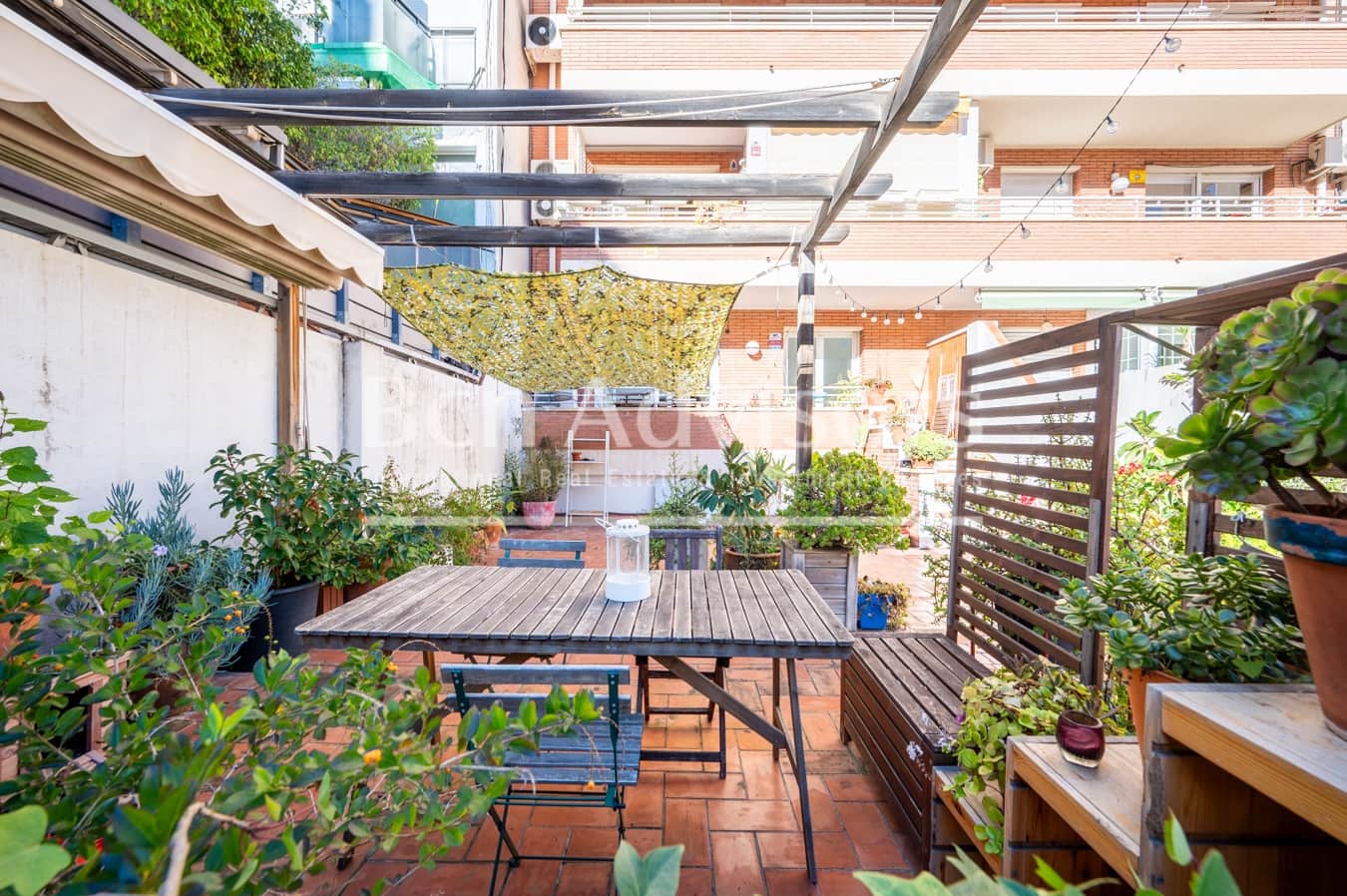 4 makuuhuone Huoneisto myytävänä paikassa Barcelona kaupunki mukana 
autotalli - 985 000 € (Ref: 9426990)