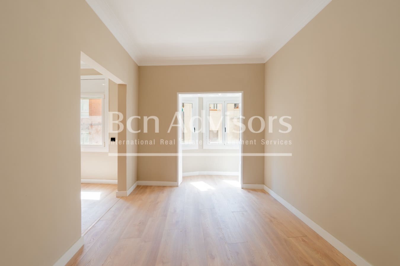 3 bedroom Apartment for sale in Barcelona city - € 875,000 (Ref: 9437004)