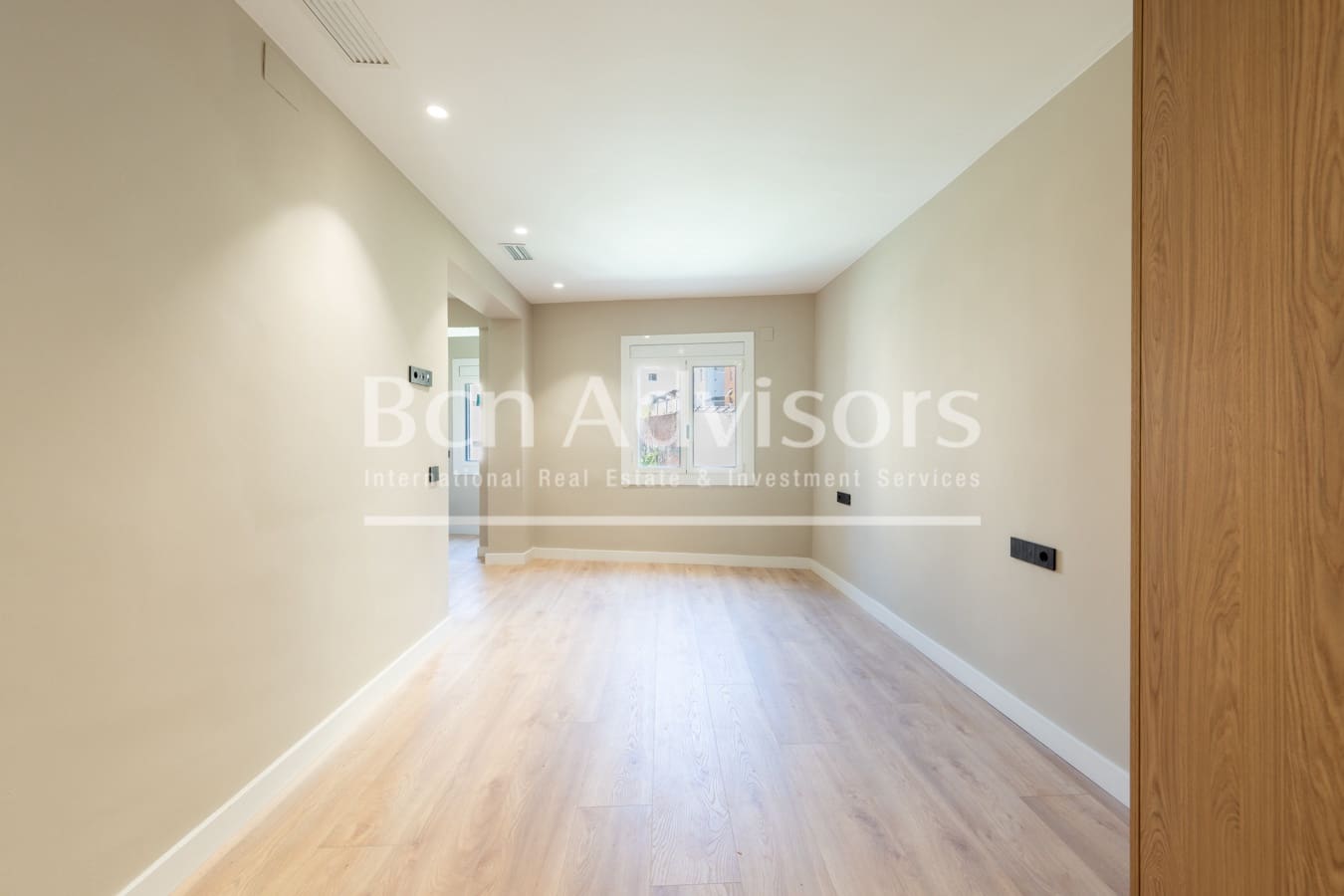 3 bedroom Apartment for sale in Barcelona city - € 875,000 (Ref: 9437004)