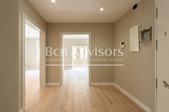 3 soveværelse Lejlighed til salg i Sant Gervasi - La Bonanova, Barcelona by - € 875.000 (Ref: 9437004)