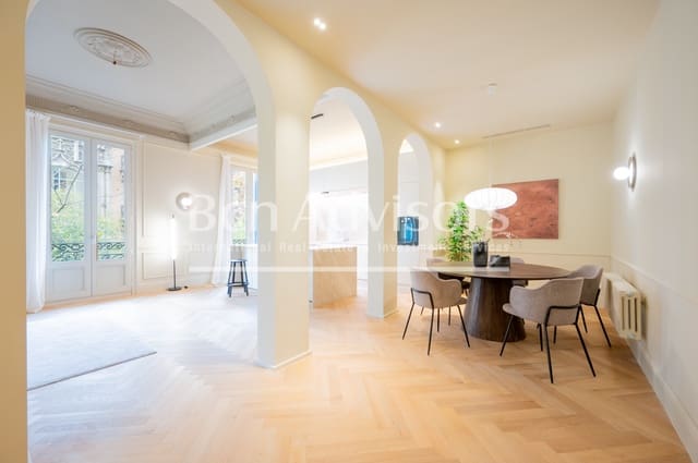 3 soverom Leilighet til salgs i La Dreta de L'Eixample, Barcelona by - € 1 600 000 (Ref: 9439871)