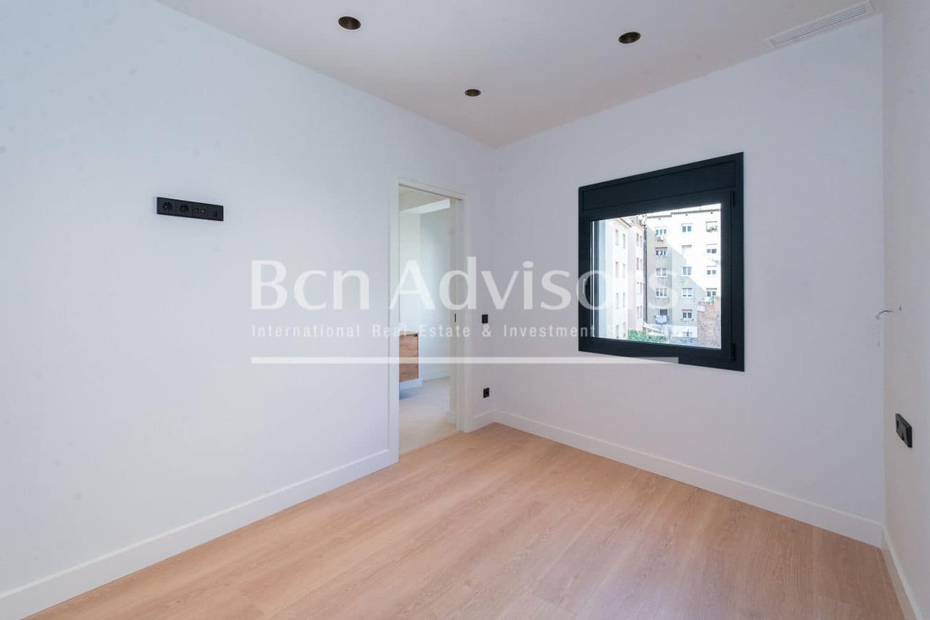 Ático de 3 habitaciones en Barcelona ciudad en venta - 925.000 € (Ref: 9456136)