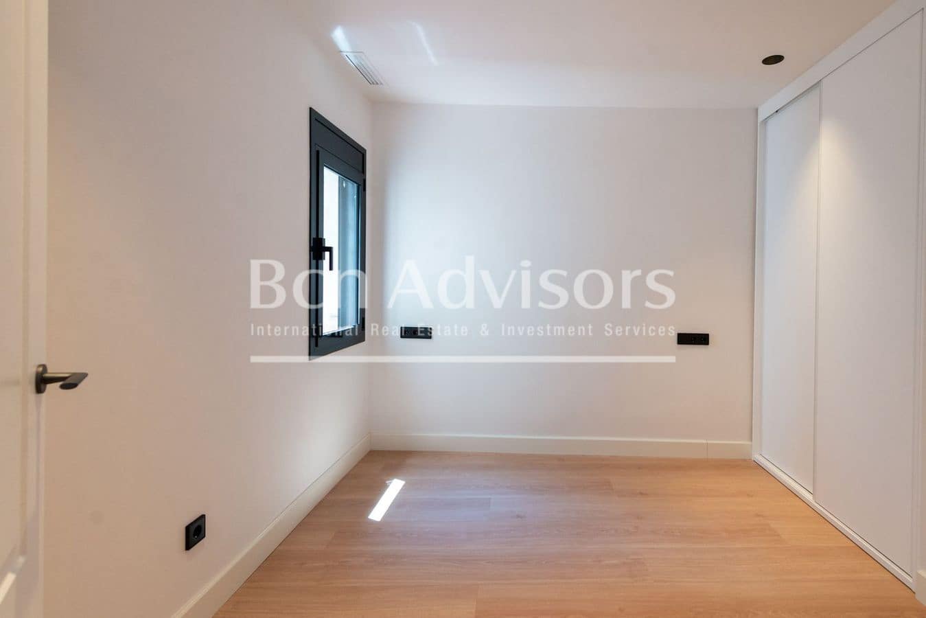 3 soverom Penthouse til salgs i Barcelona by - € 875 000 (Ref: 9456137)