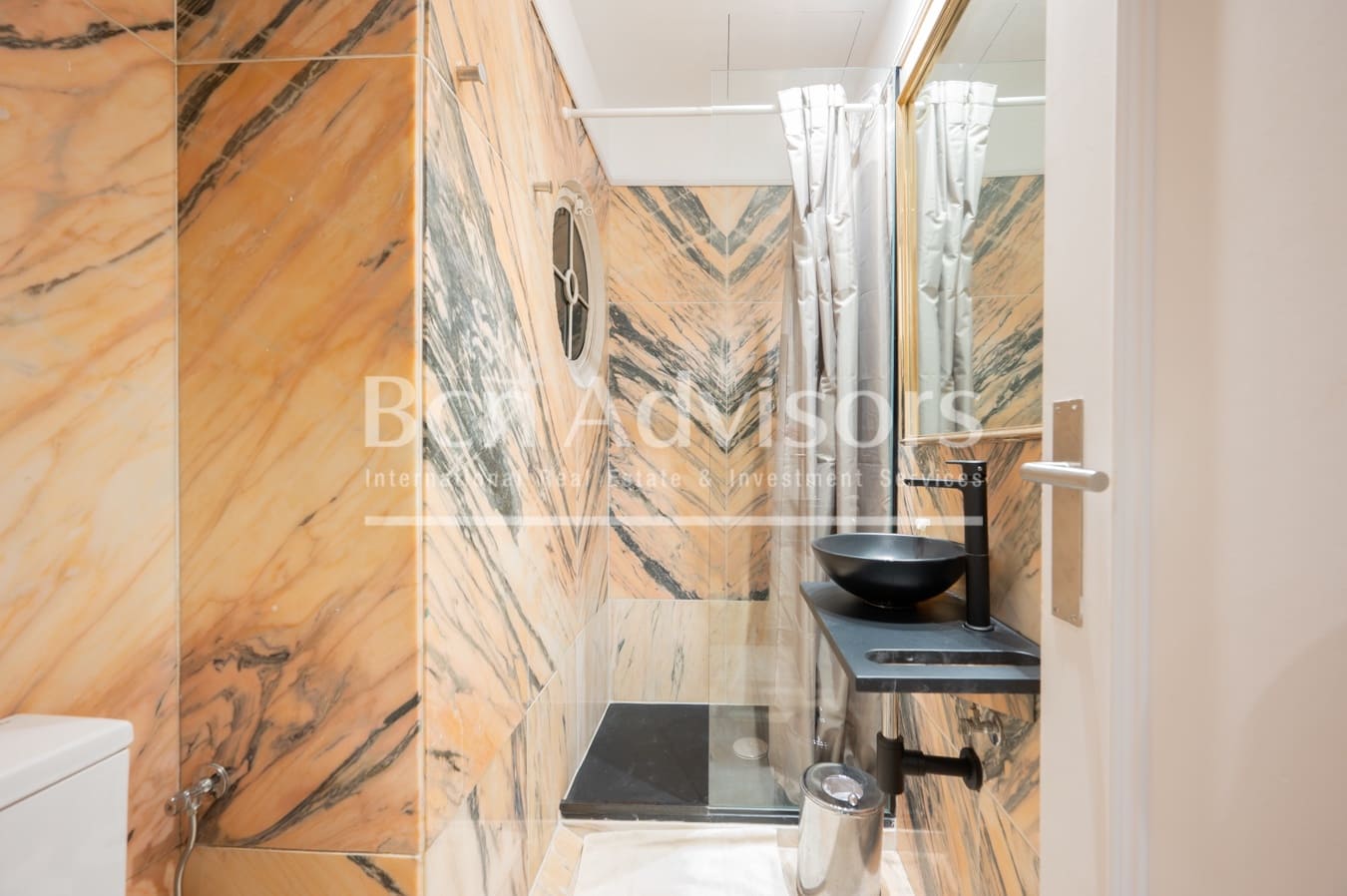 5 bedroom Apartment for sale in Barcelona city with garage - € 1,728,000 (Ref: 9465434)