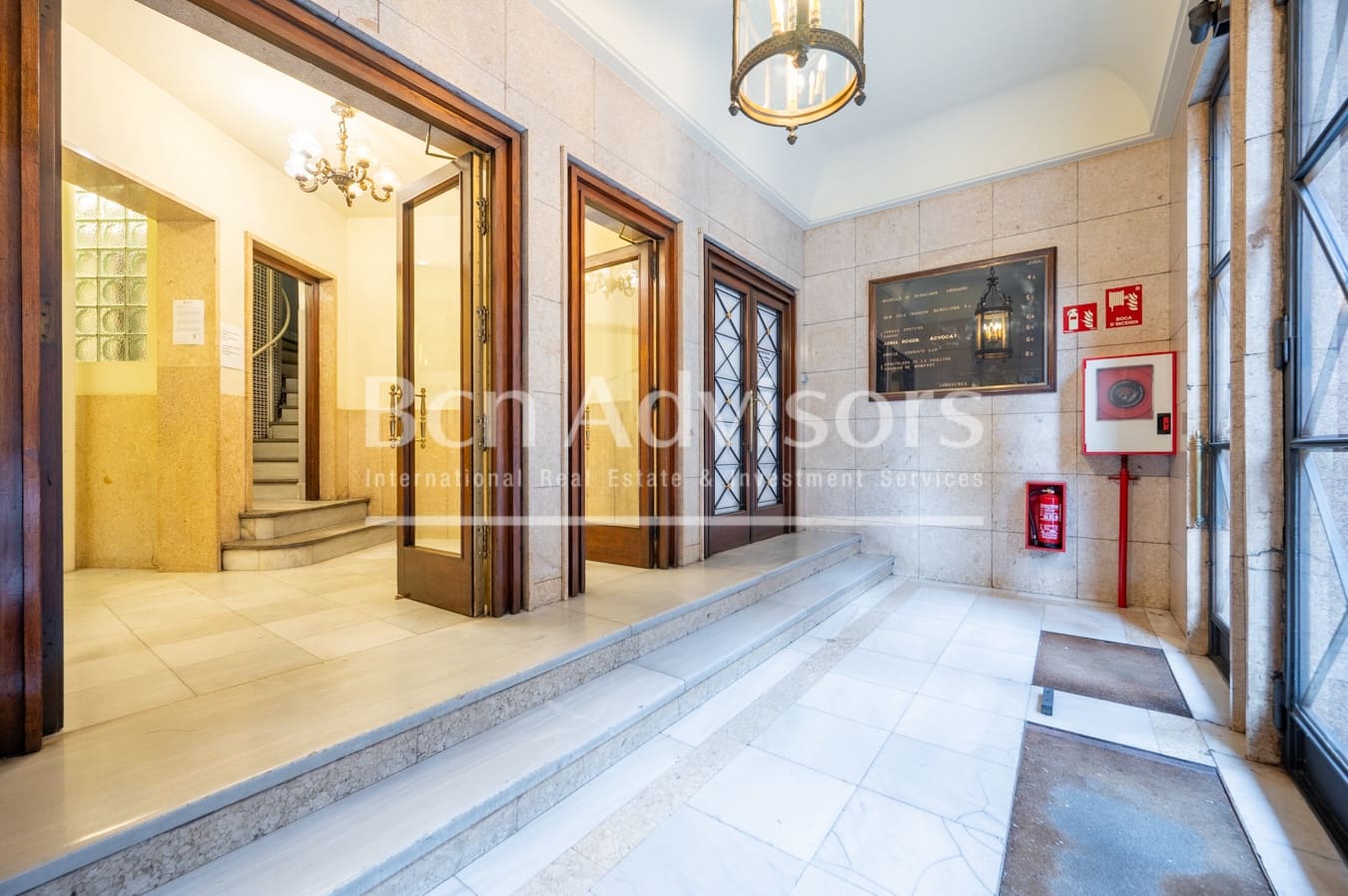5 bedroom Apartment for sale in Barcelona city with garage - € 1,728,000 (Ref: 9465434)