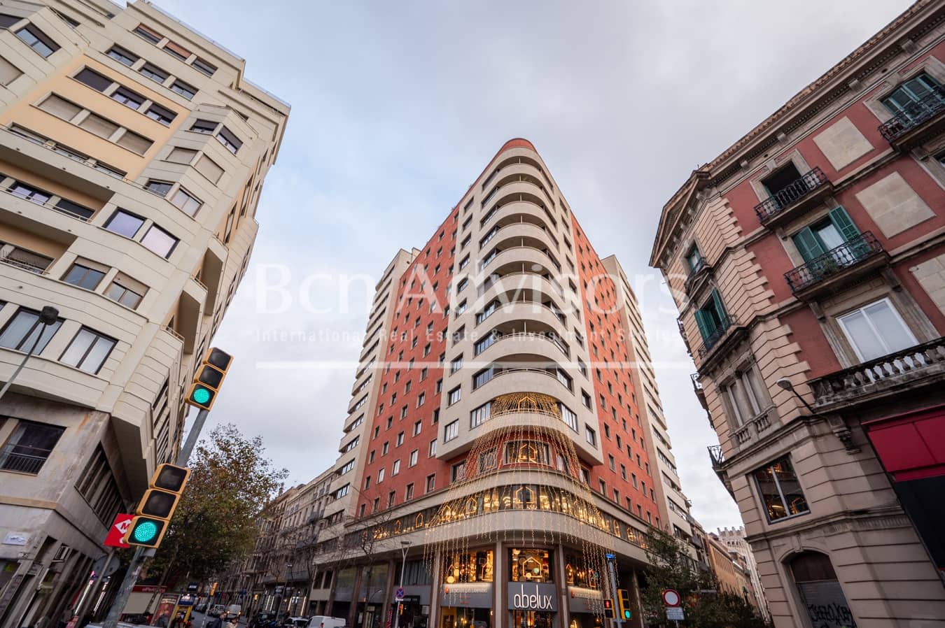 5 bedroom Apartment for sale in Barcelona city with garage - € 1,728,000 (Ref: 9465434)