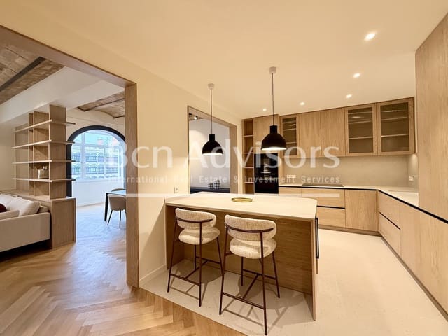 Apartamento de 5 habitaciones en La Dreta de L'Eixample, Barcelona ciudad en venta - 2.195.000 € (Ref: 9472785)