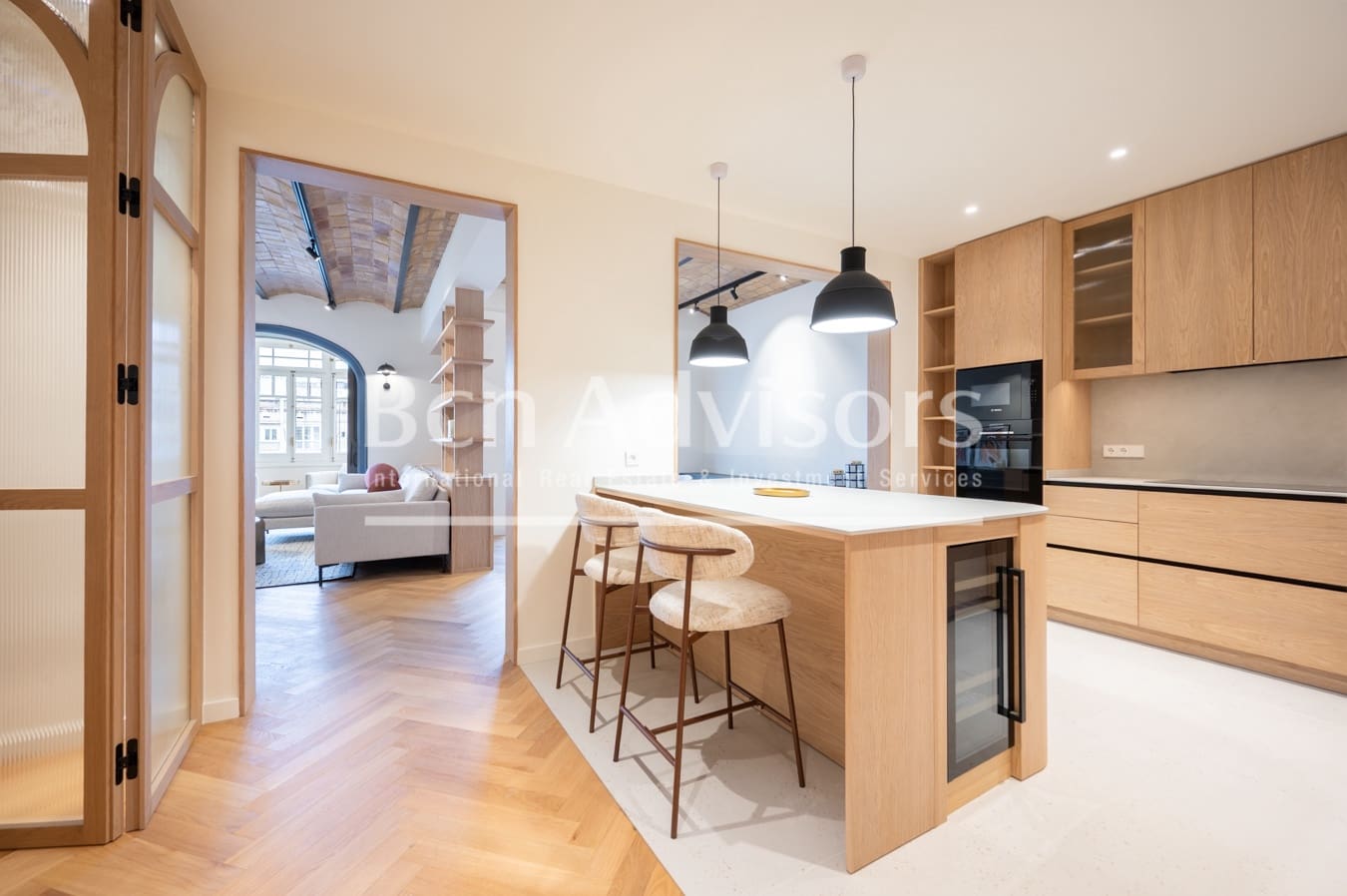 5 bedroom Apartment for sale in Barcelona city - € 2,195,000 (Ref: 9472785)