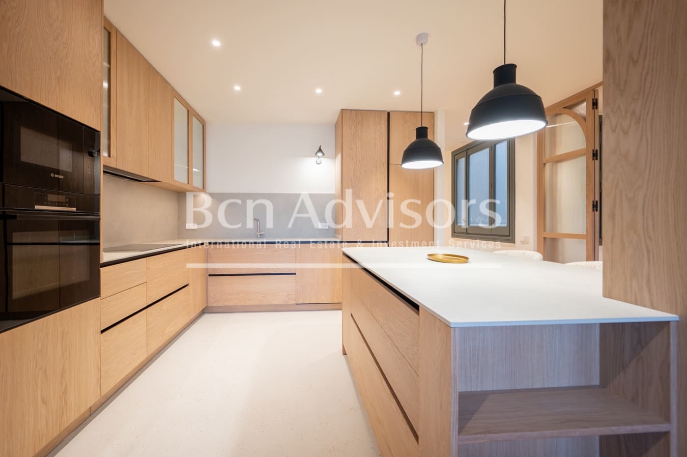 5 bedroom Apartment for sale in Barcelona city - € 2,195,000 (Ref: 9472785)