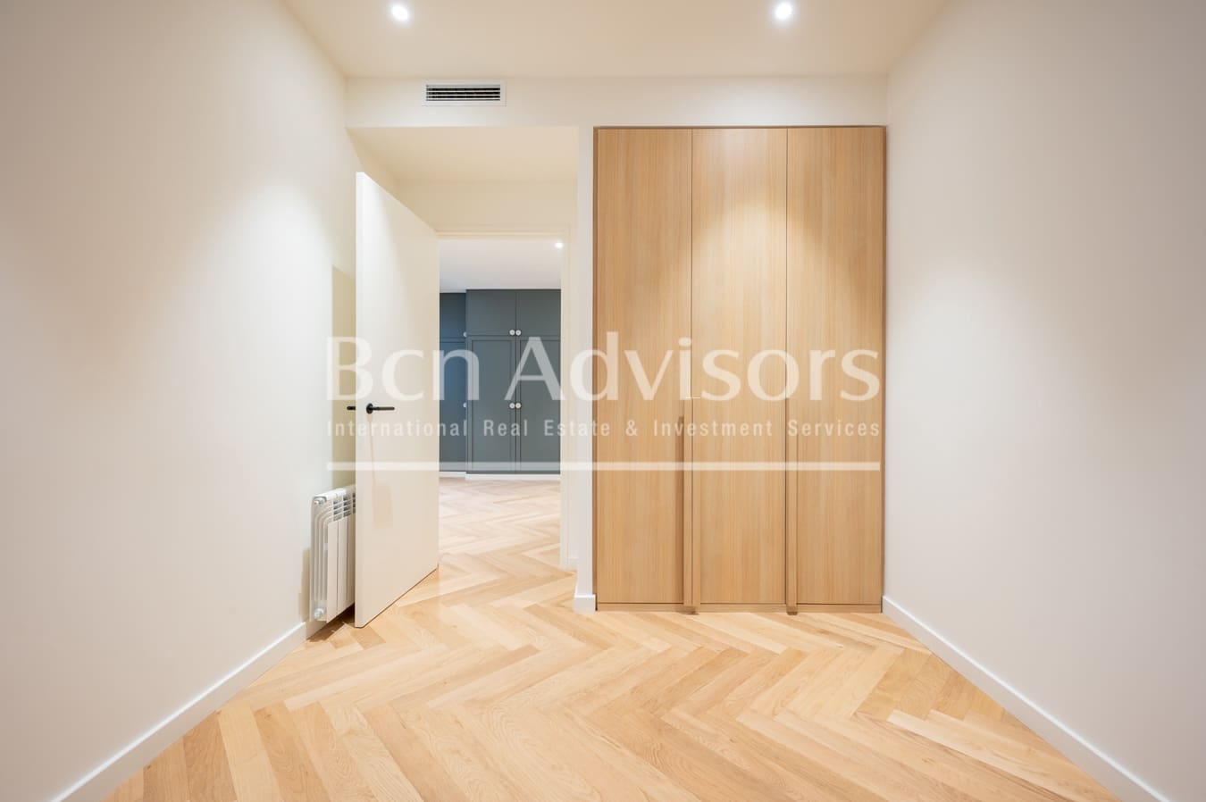 5 bedroom Apartment for sale in Barcelona city - € 2,195,000 (Ref: 9472785)