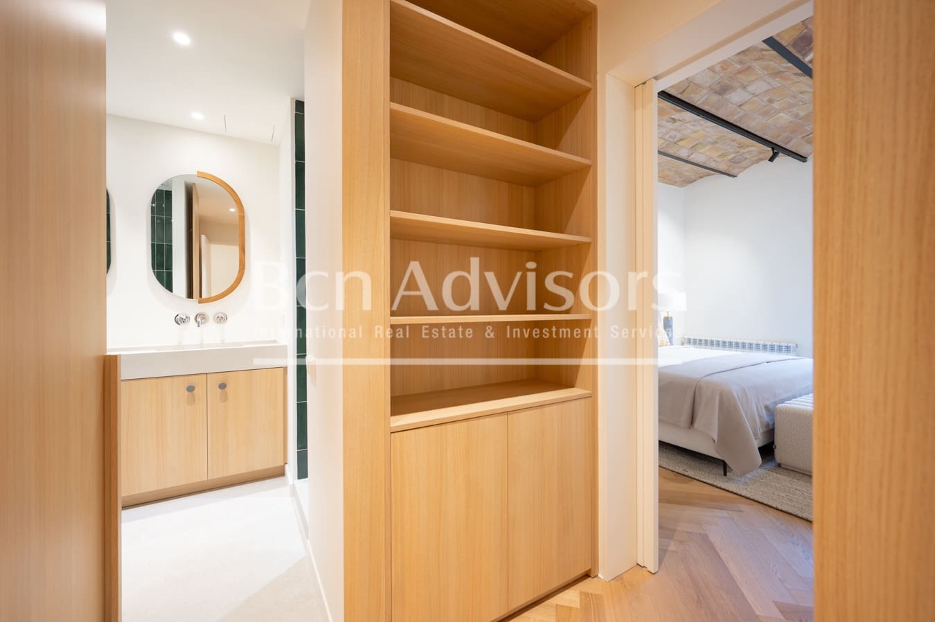 5 bedroom Apartment for sale in Barcelona city - € 2,195,000 (Ref: 9472785)