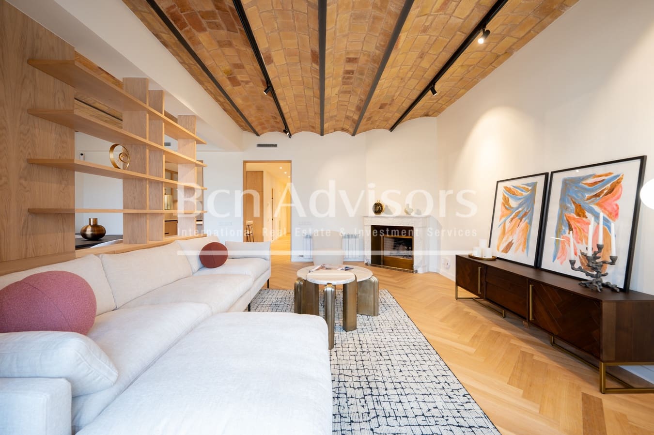 5 bedroom Apartment for sale in Barcelona city - € 2,195,000 (Ref: 9472785)