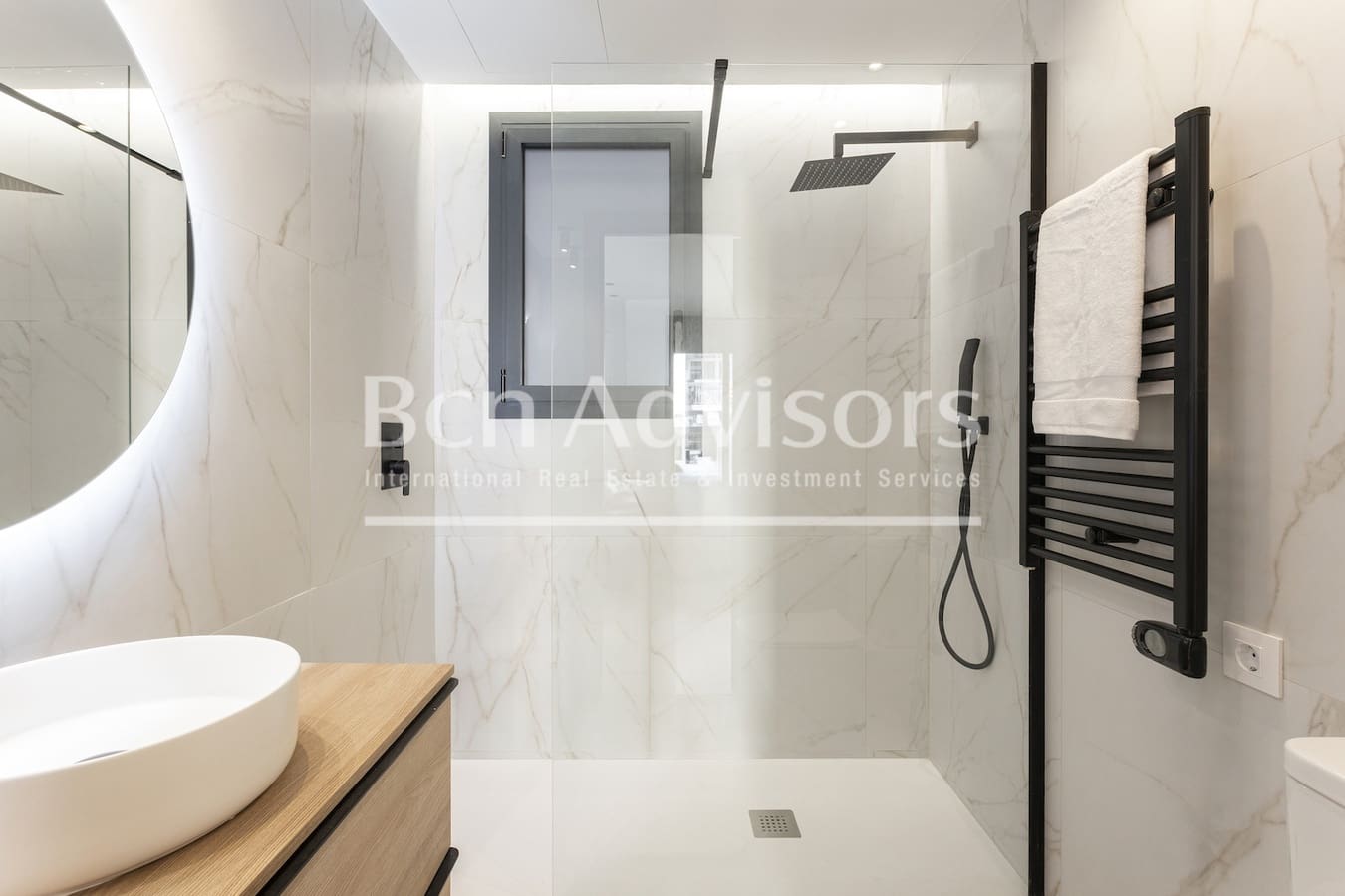 3 quarto Apartamento para venda em Barcelona cidade com garagem - 865 000 € (Ref: 9530384)